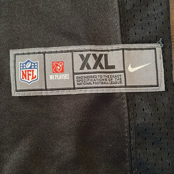 Washington Redskins Robert Griffin III #10 on field NFL jerseys - Picture 7 of 7